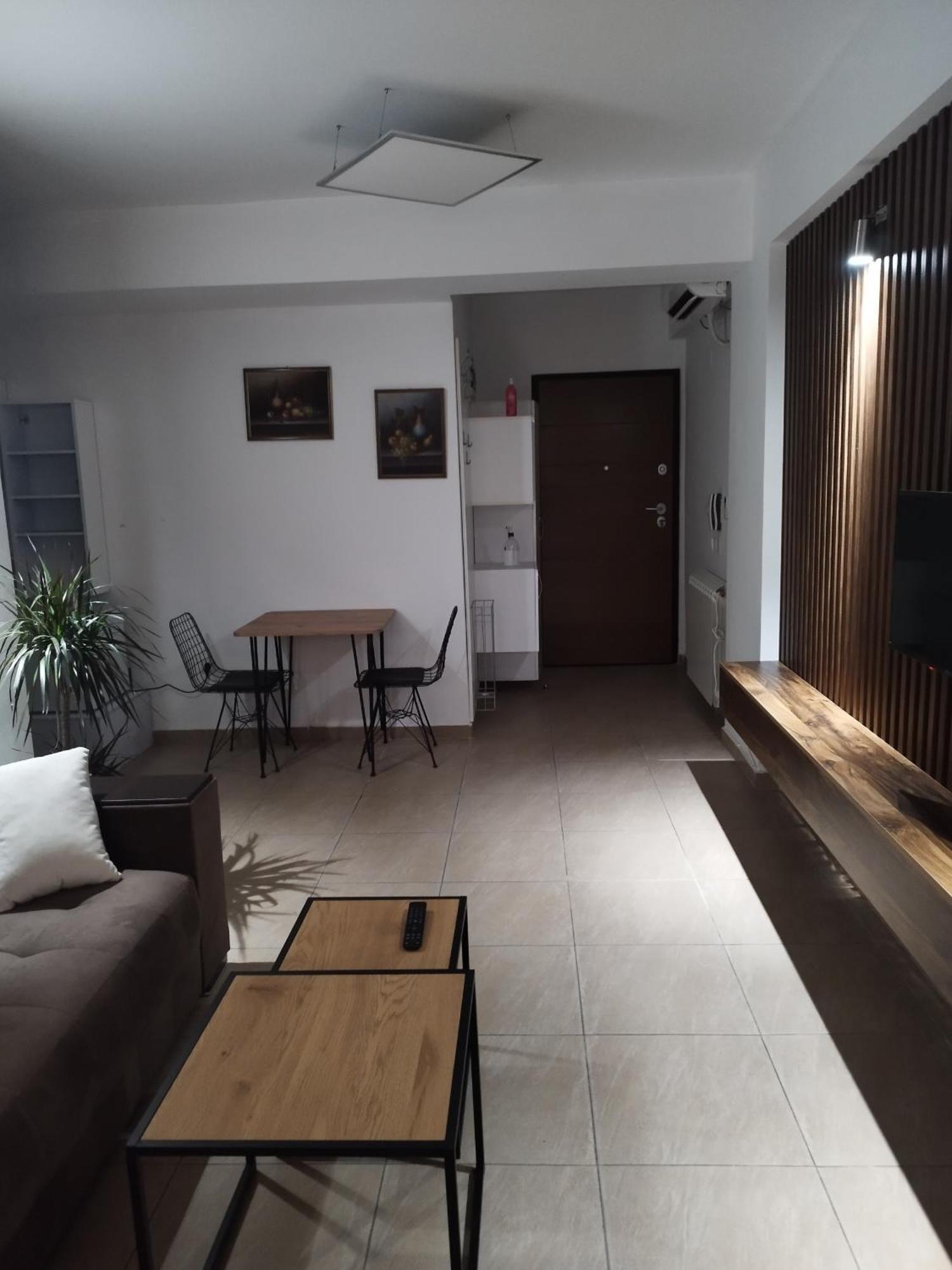 Alexandria Lux Apartment